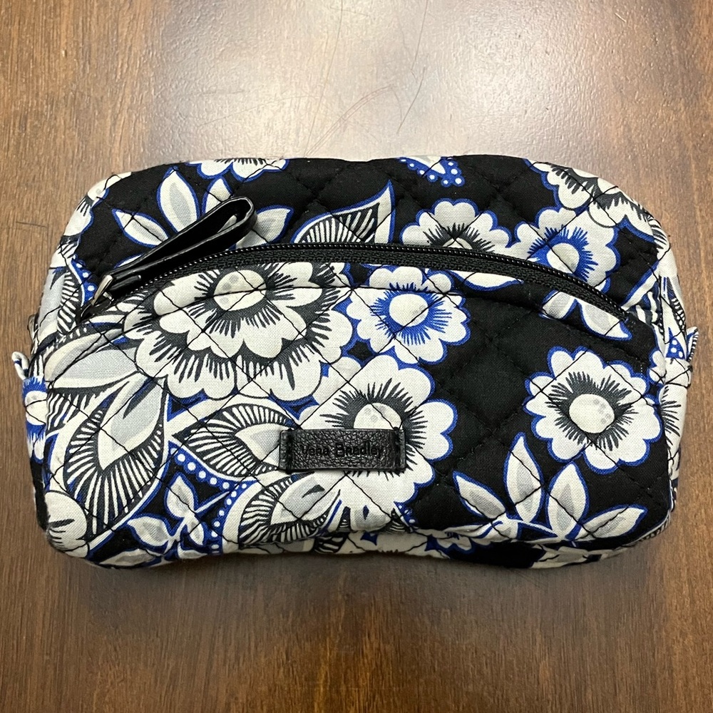 Vera Bradley Snow Lotus Cosmetic Case Makeup Bag